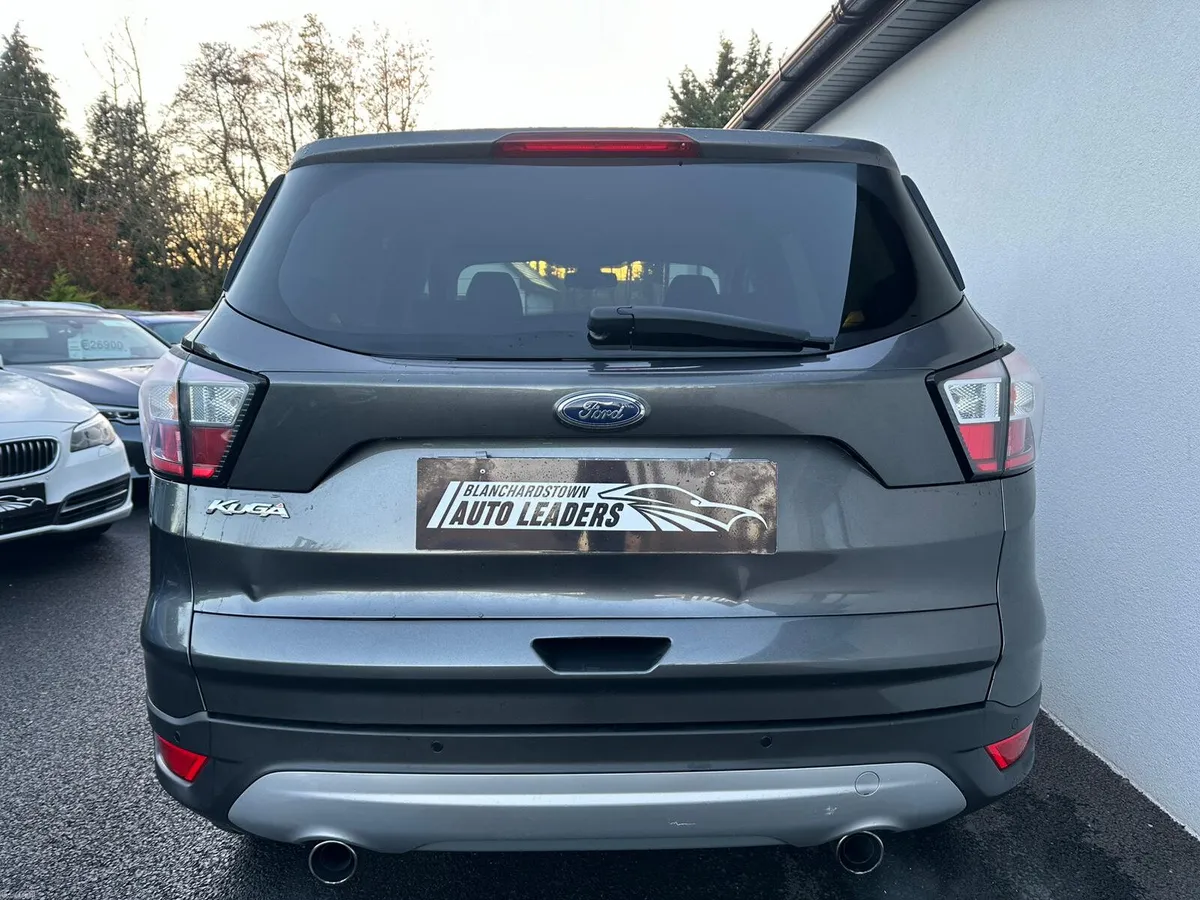 (182) FORD KUGA 1.5 TDCI TITANIUM 120PS NAV - Image 6