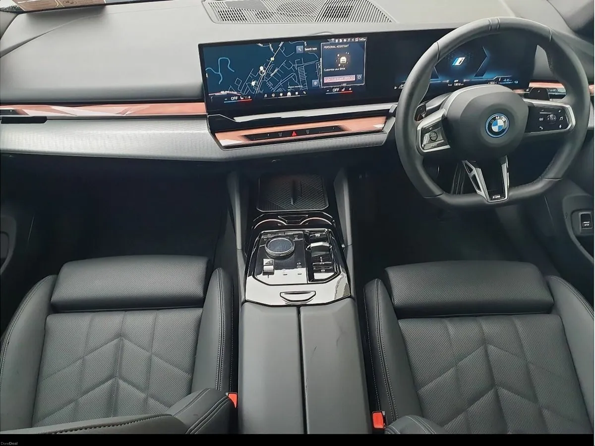 BMW 5-Series 530e M Sport Pro - Image 4