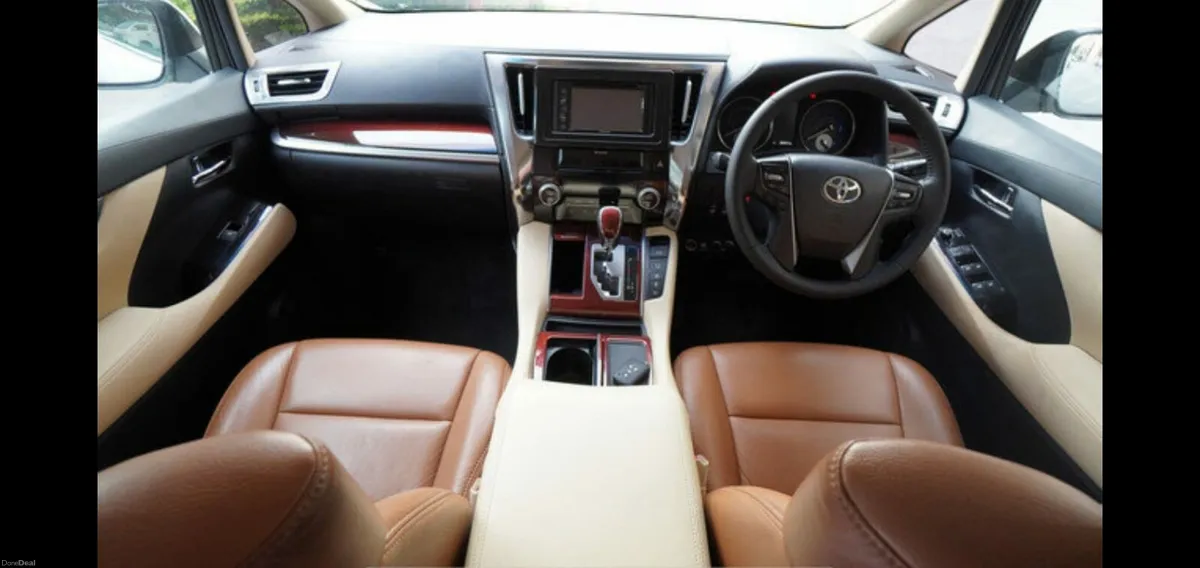 TOYOTA VELLFIRE 2016/2017 - Image 6