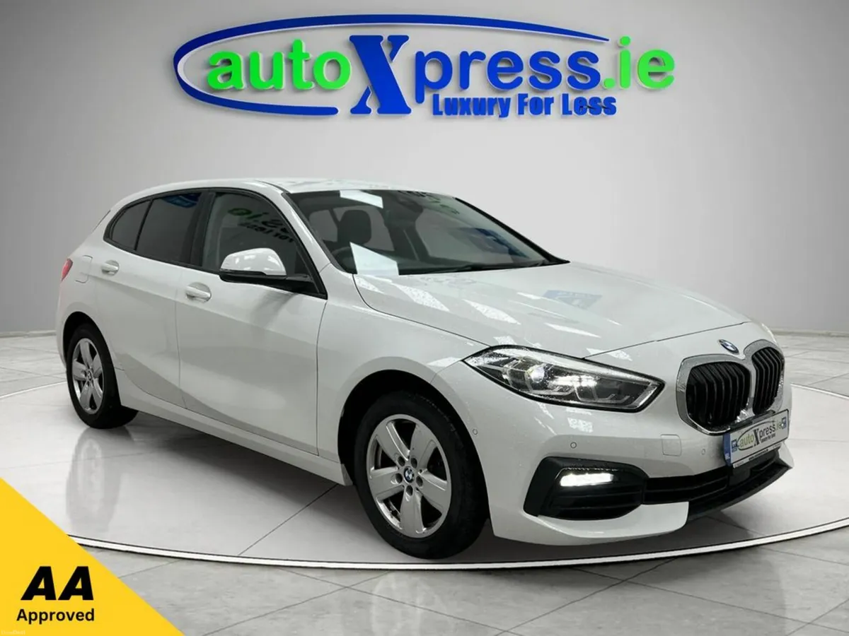 BMW 1-Series 118D PLAY Automatic - Image 1