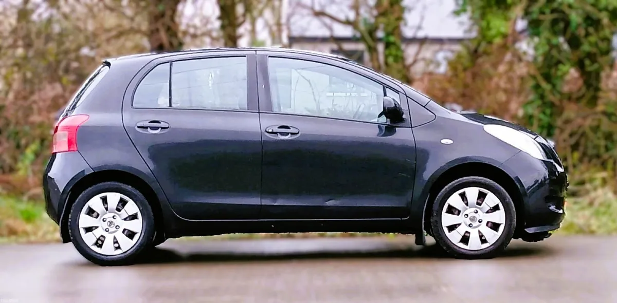 Toyota Yaris 2008 - Image 4