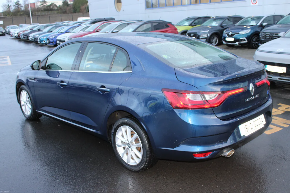 Renault Megane 2019 - Image 3