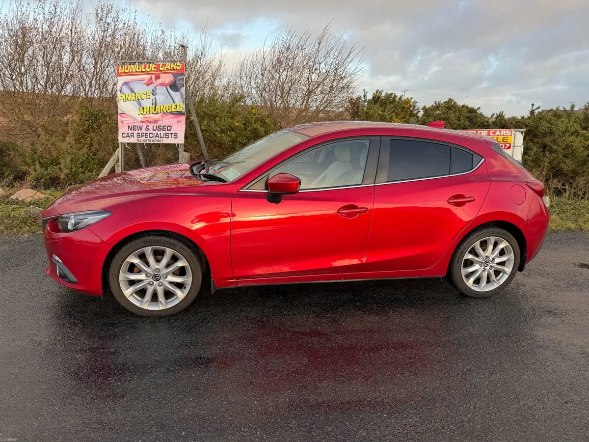 141 Mazda 3 Diesel leather - Image 2