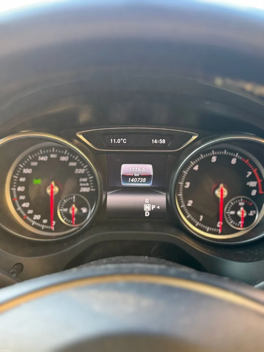 Mercedes-Benz GLA 2019 - Image 2