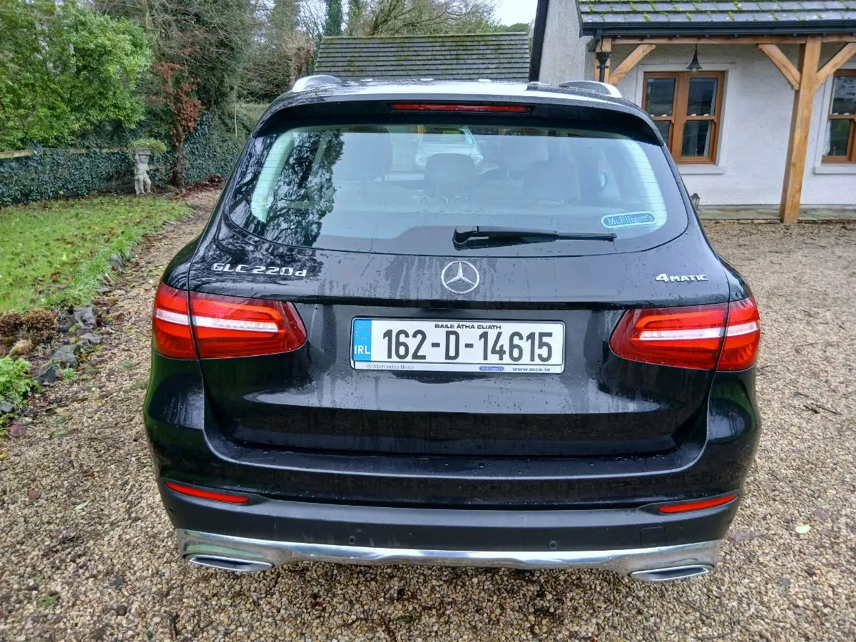 Mercedes GLC 220 D 4 Matic, pan roof. - Image 3