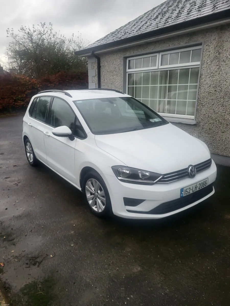 Volkswagen Golf - Image 1