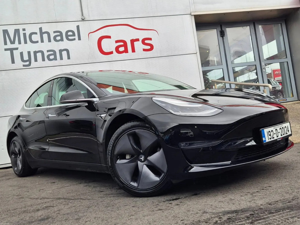 2019 Tesla Model 3  RWD, 19" Alloys, Glass Roof - Image 4