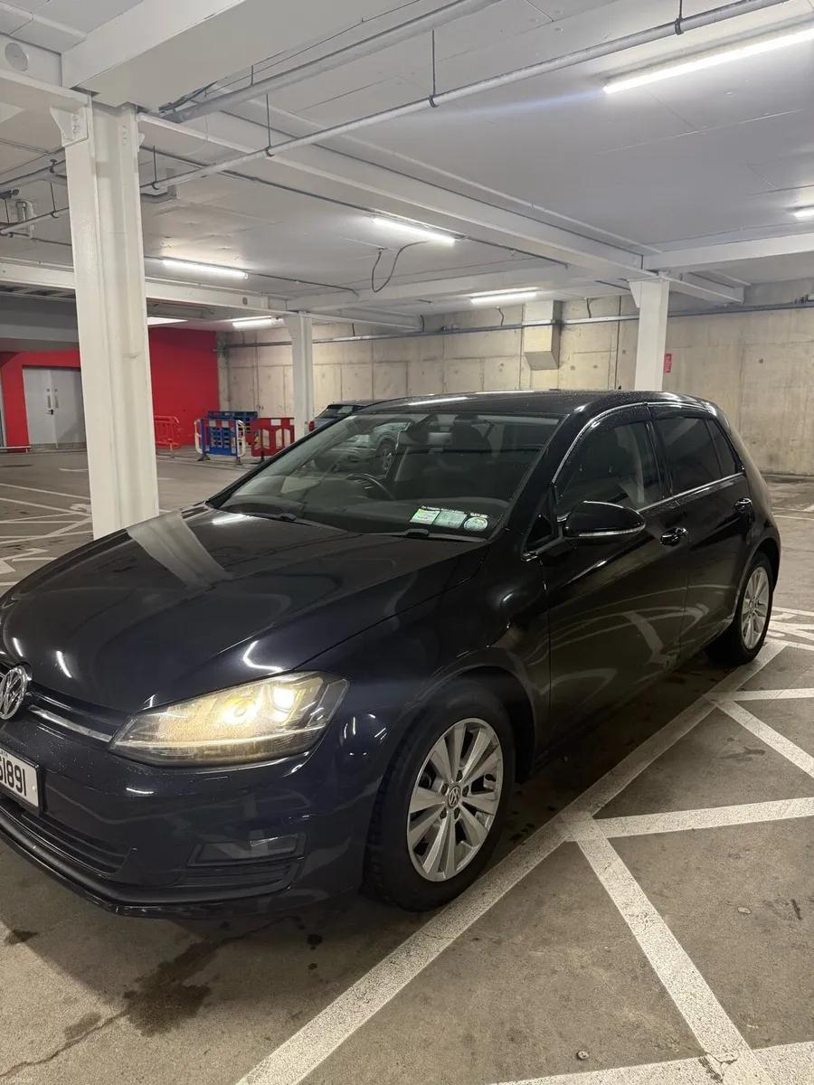 2015 Volkswagen Golf 1.2 Petrol DSG Automatic - Image 3