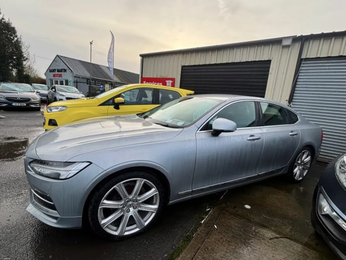 Volvo S90 D4 Inscription PRO 190BHP Auto - Image 2