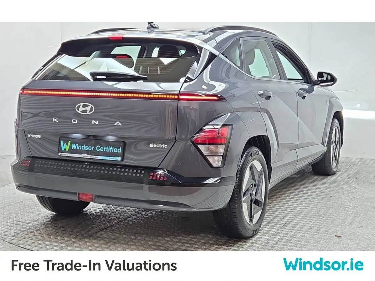 Hyundai KONA Advance EV 65.4 kWh - Image 3