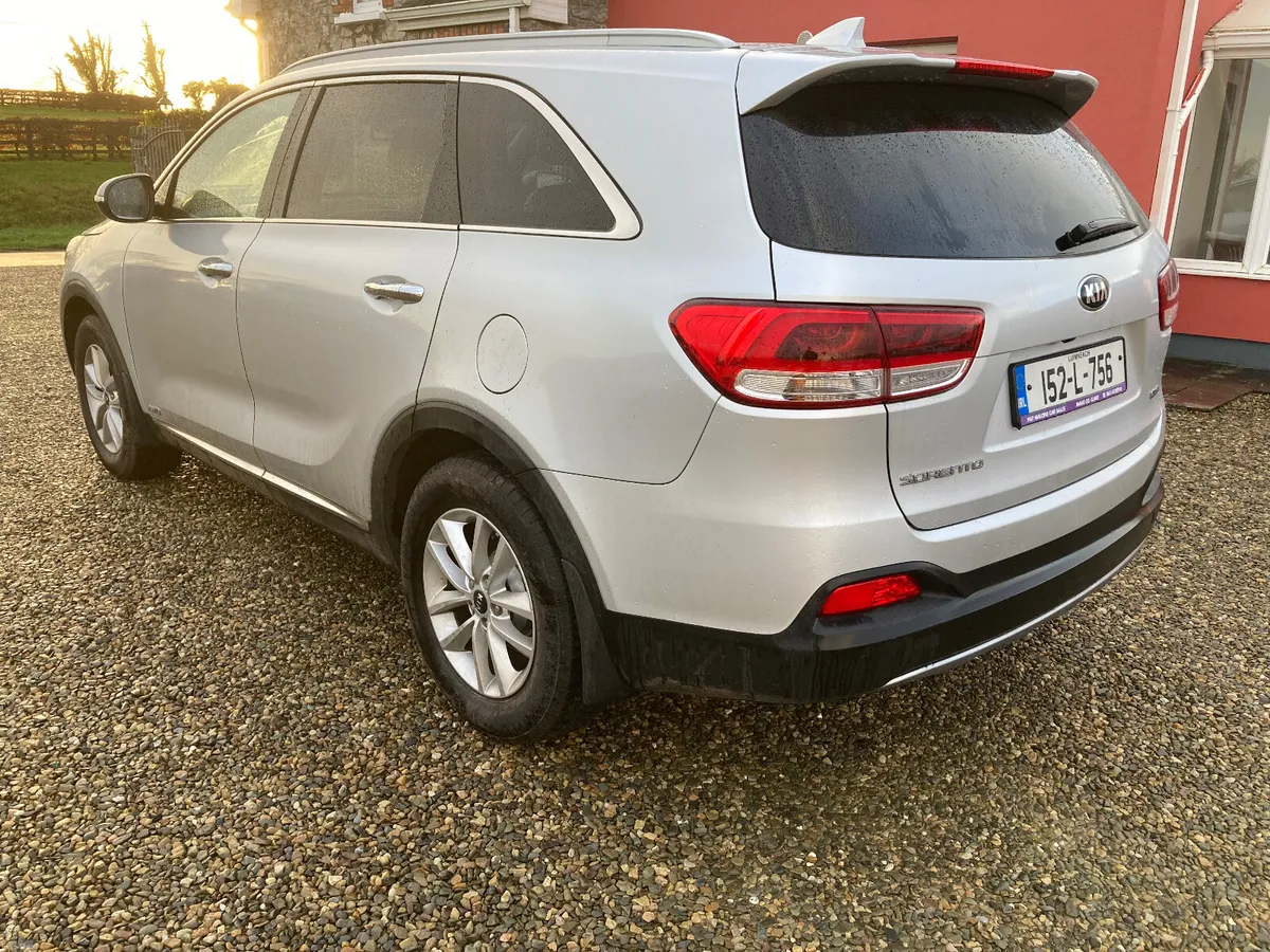 Kia Sorento 2015 4X4 Diesel 7 Seater - Image 3