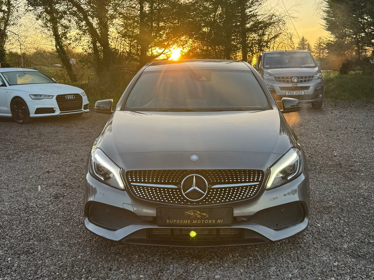 Mercedes-Benz 200 2016 - Image 3