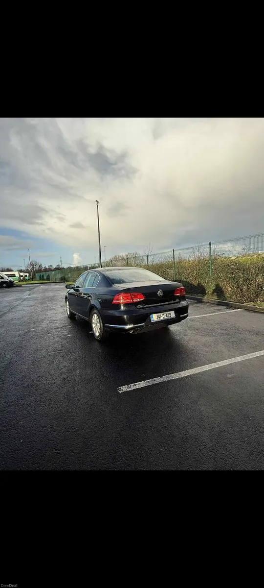 2014 volkswagen passat - Image 4