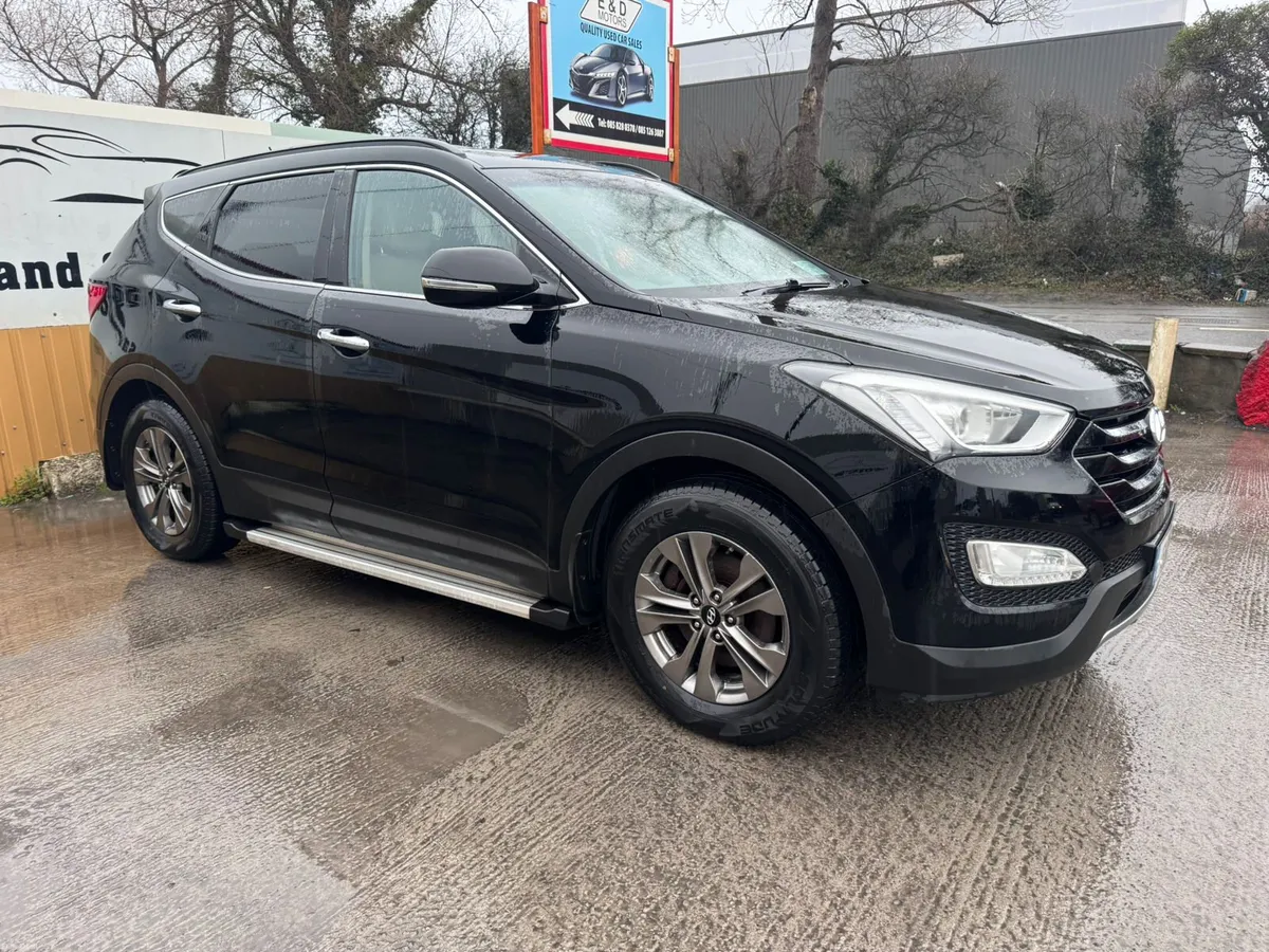 151 Hyundai Santa Fe 2.2D 4WD EXECUTIVE - Image 3