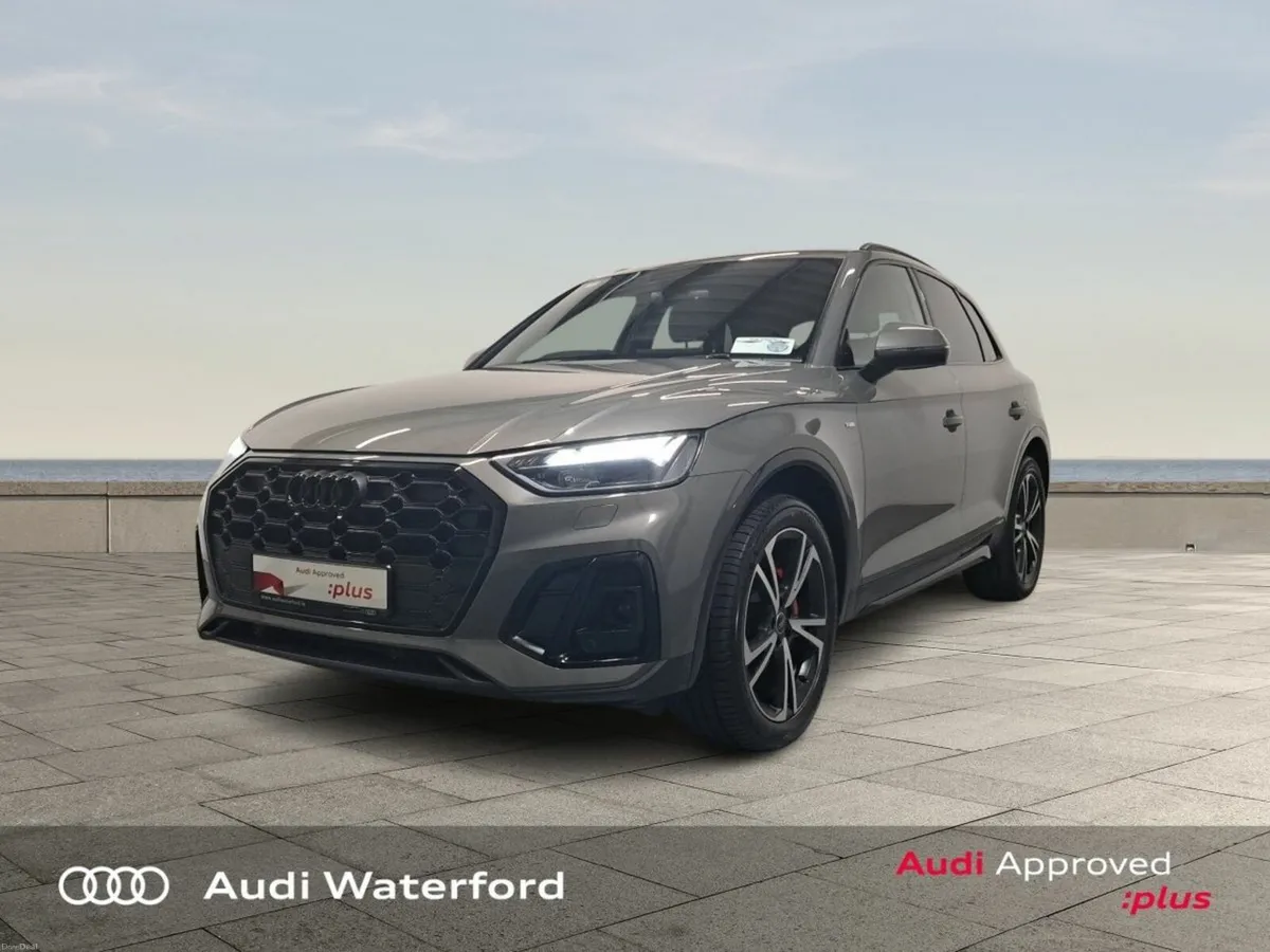 Audi Q5 TDI S Line Black Edition from €537 per mon - Image 4