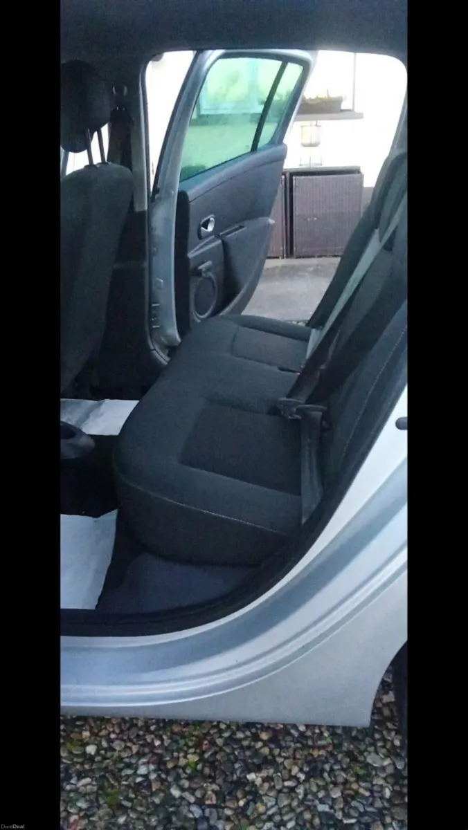 2011 Renault clio nct .16/12/26.  Low mileage 77k - Image 3