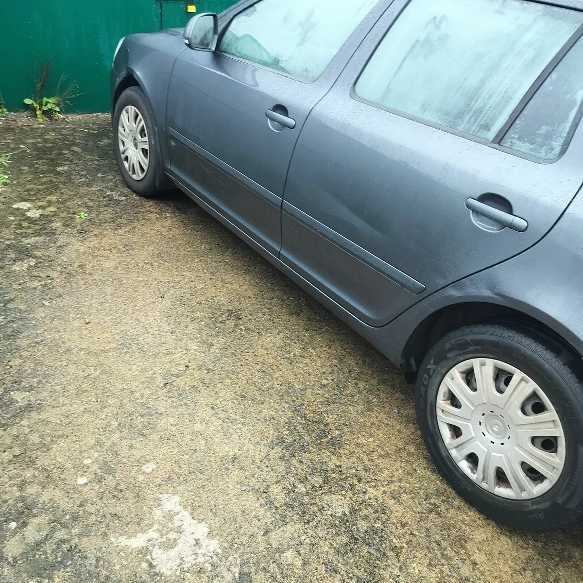 Skoda Octavia 2011 - Image 2