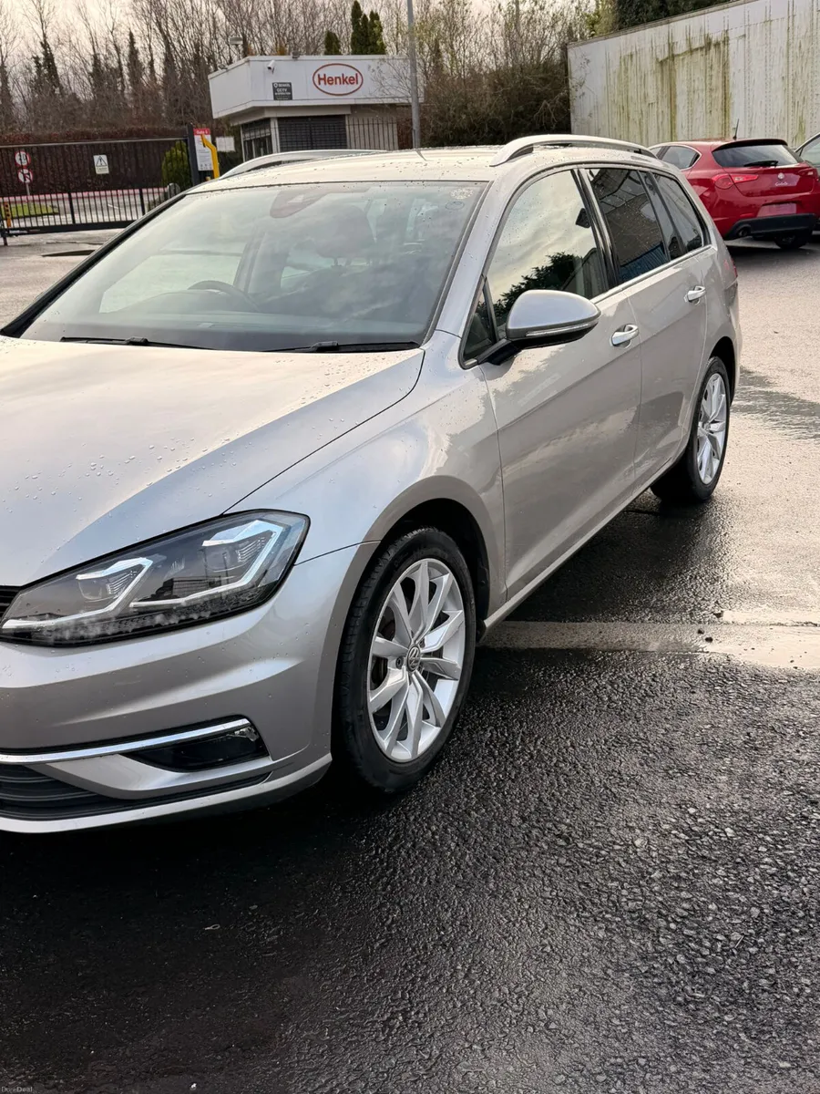 vw Golf Estate 2019 - Image 2