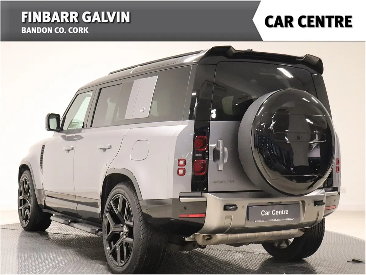 Defender 110 HSE P400e X-Dynamic - Image 2