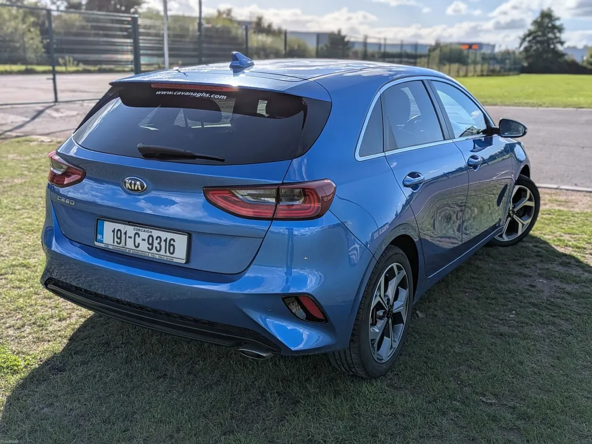 Kia Ceed 2019 - Low Mileage - Image 3