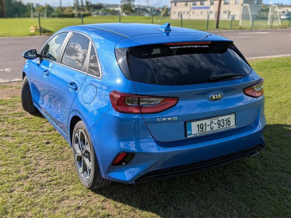 Kia Ceed 2019 - Low Mileage - Image 4