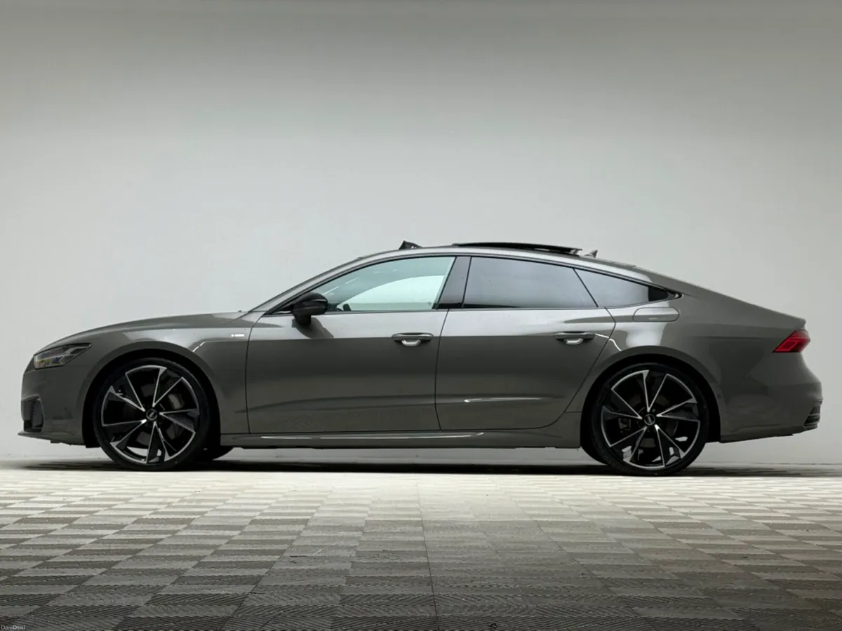 Audi A7 50 TFSI E S LINE BLK ED QUATTRO *PAN ROOF* - Image 4