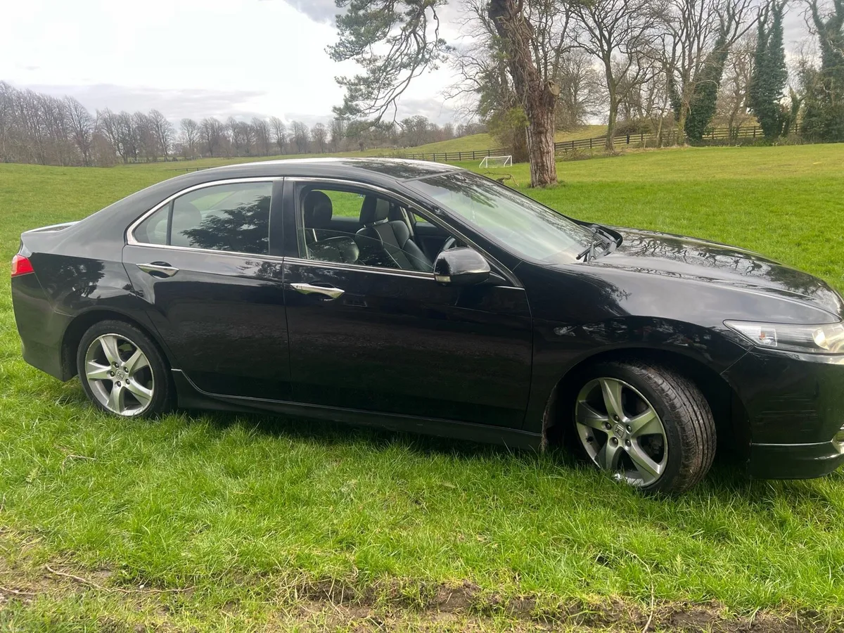 Honda Accord 2.2diesel Automatic - Image 4
