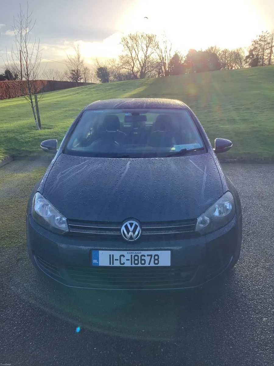Volkswagen Golf - Image 4