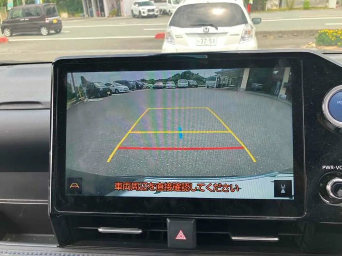 TOYOTA VOXY 2024 - Image 4