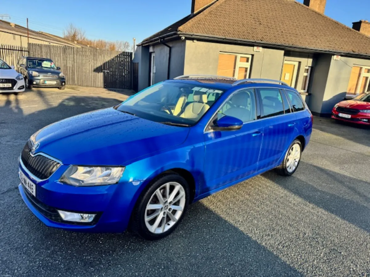 Skoda Octavia 2016 1.0 PET ESTATE STYLE SPEC - Image 4