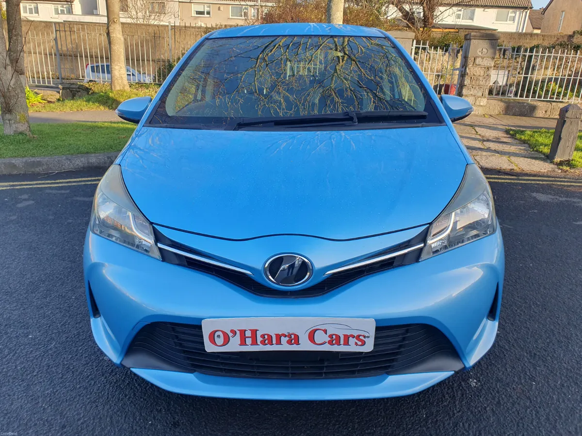 2015 Toyota Yaris 1.0 Automatic, Smart Key, Camera - Image 2