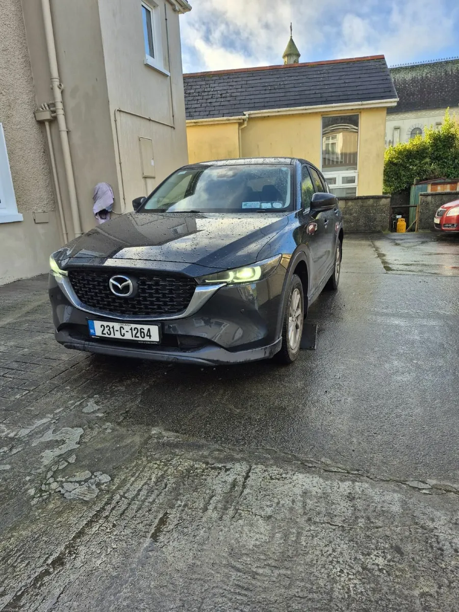 Mazda CX-5 2023 - Image 1