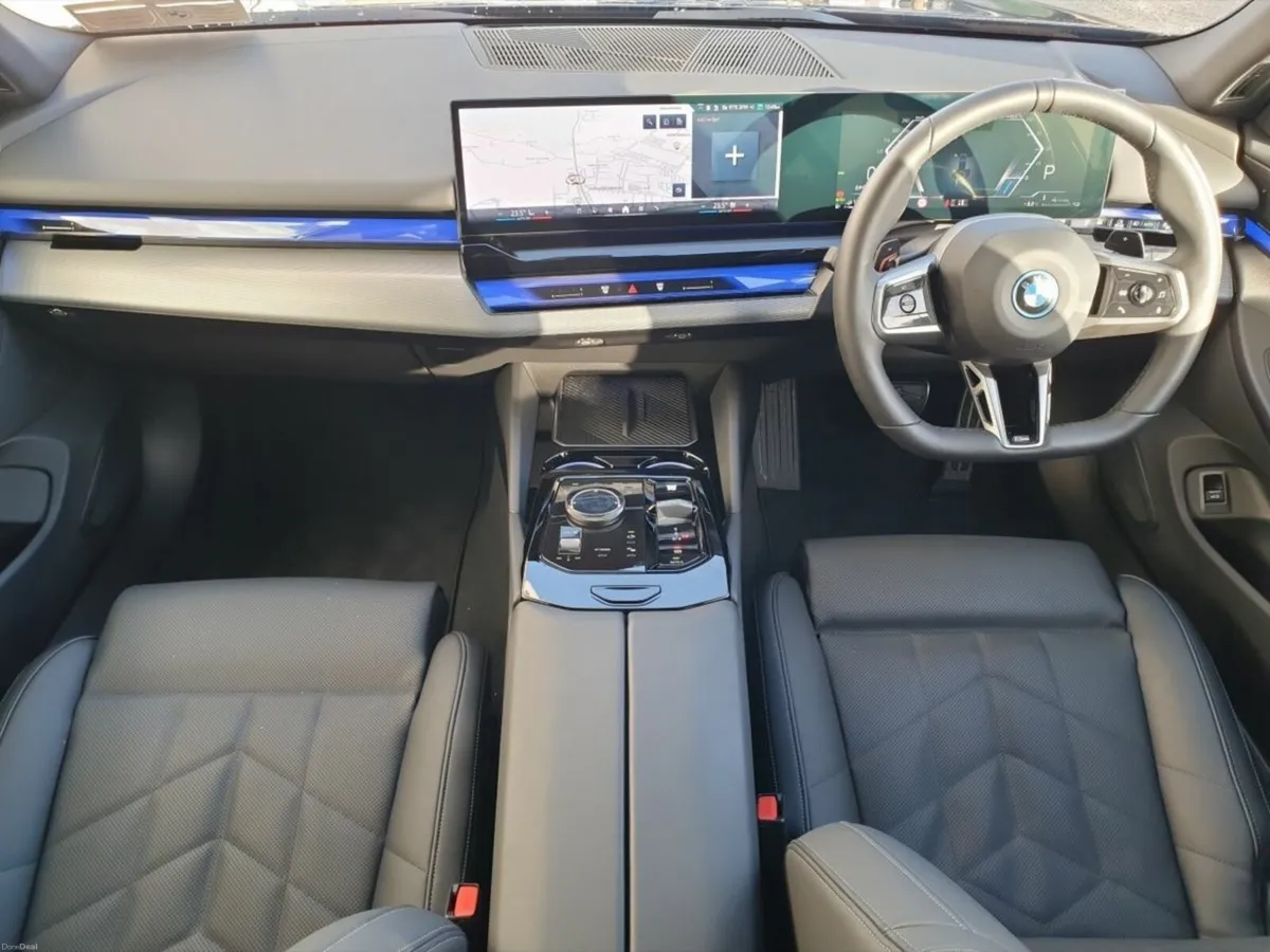 BMW 5-Series 530e M Sport Pro - Image 4