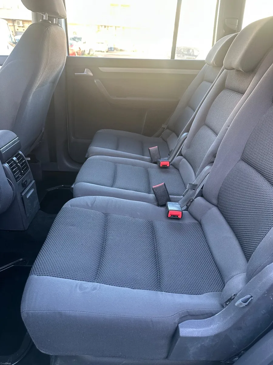 Volkswagen Touran 2014 - Image 6