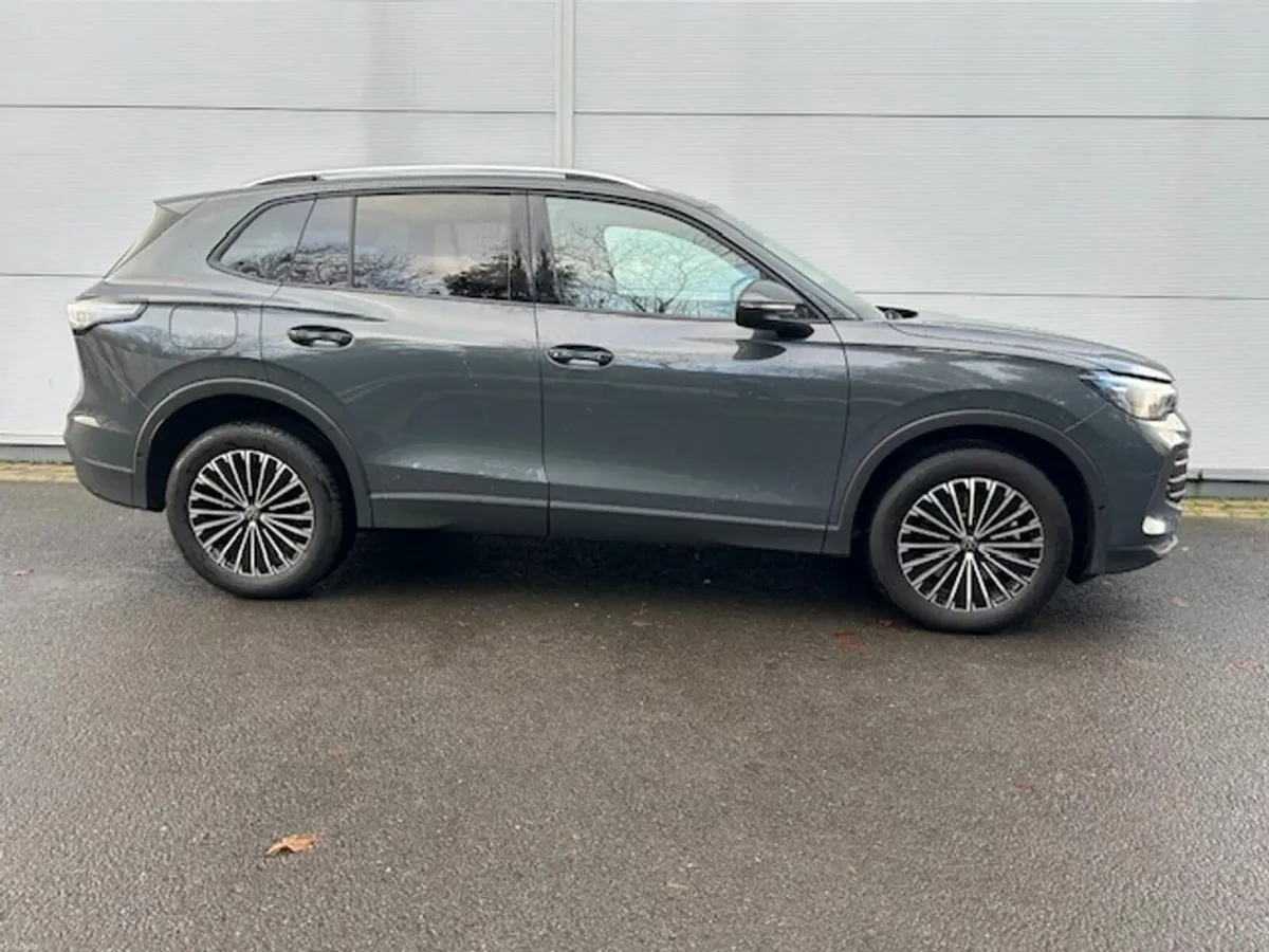Volkswagen Tiguan Tiguan Match 1.5Tsi Phev eHybrid - Image 2