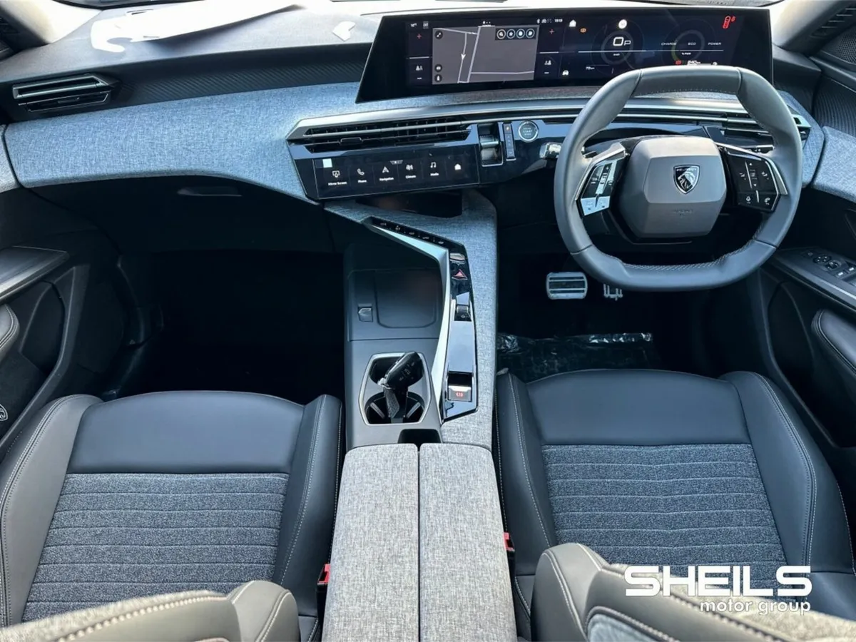 Peugeot 5008 ALLURE PETROL  HYBRID 7 SEATER - Image 3