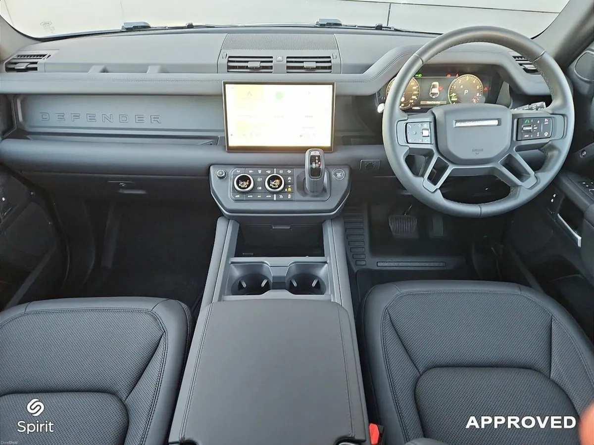 Land Rover Defender Defender X-Dynamic Se Phev A - Image 4