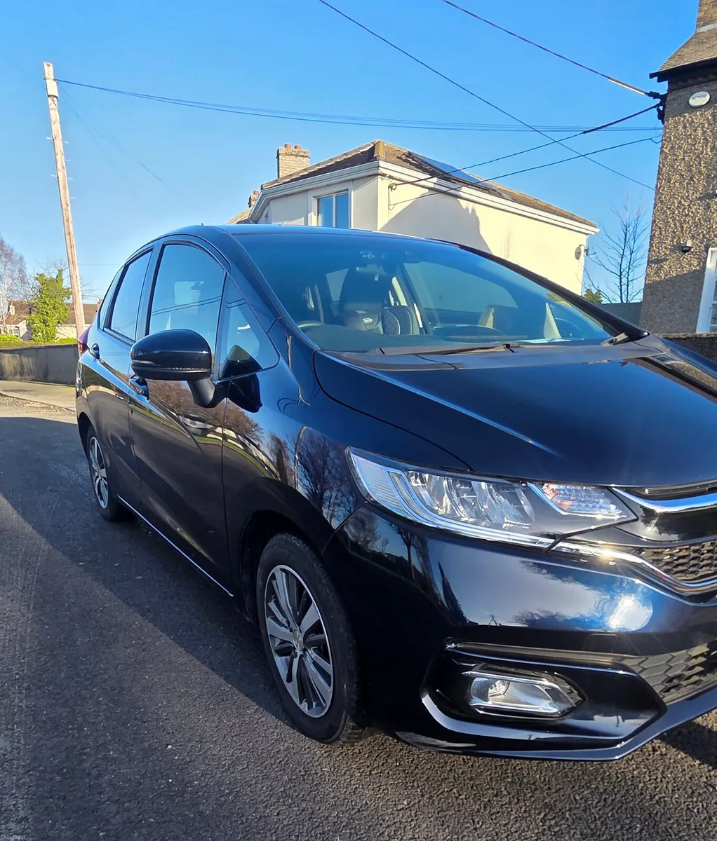 Honda Fit 2020 LOW MILEAGE HIGH SPEC. DASH CAMS - Image 2