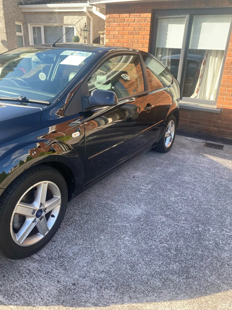 2008 1.6L Ford Focus Zetec - Image 2
