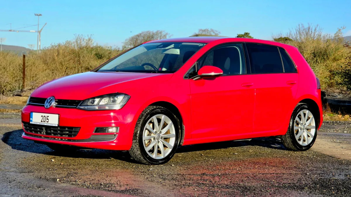 2015 VW GOLF 1.4 Petrol Auto Highline Red Deposit - Image 3