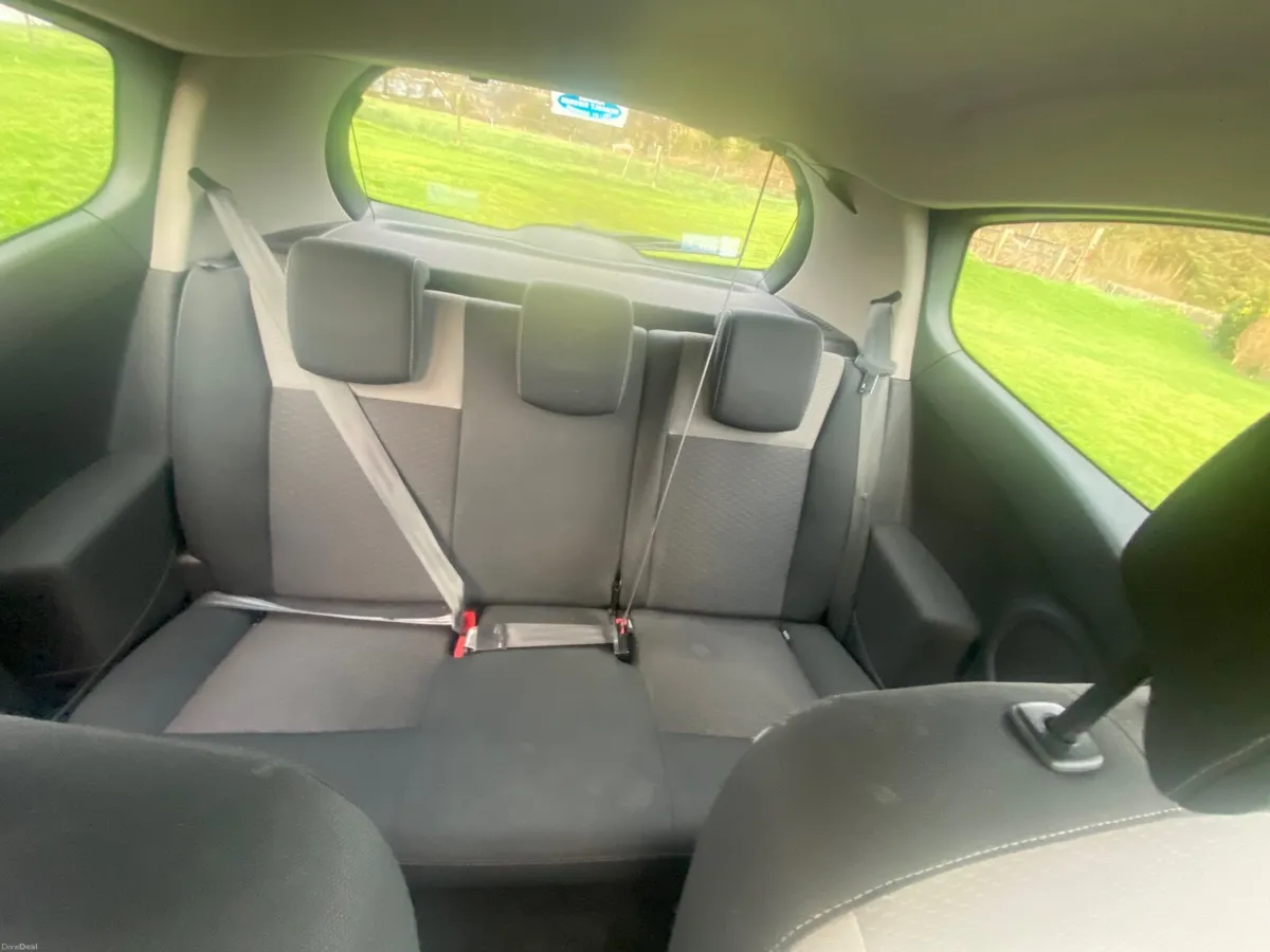 Renault Clio 2011 - Image 3