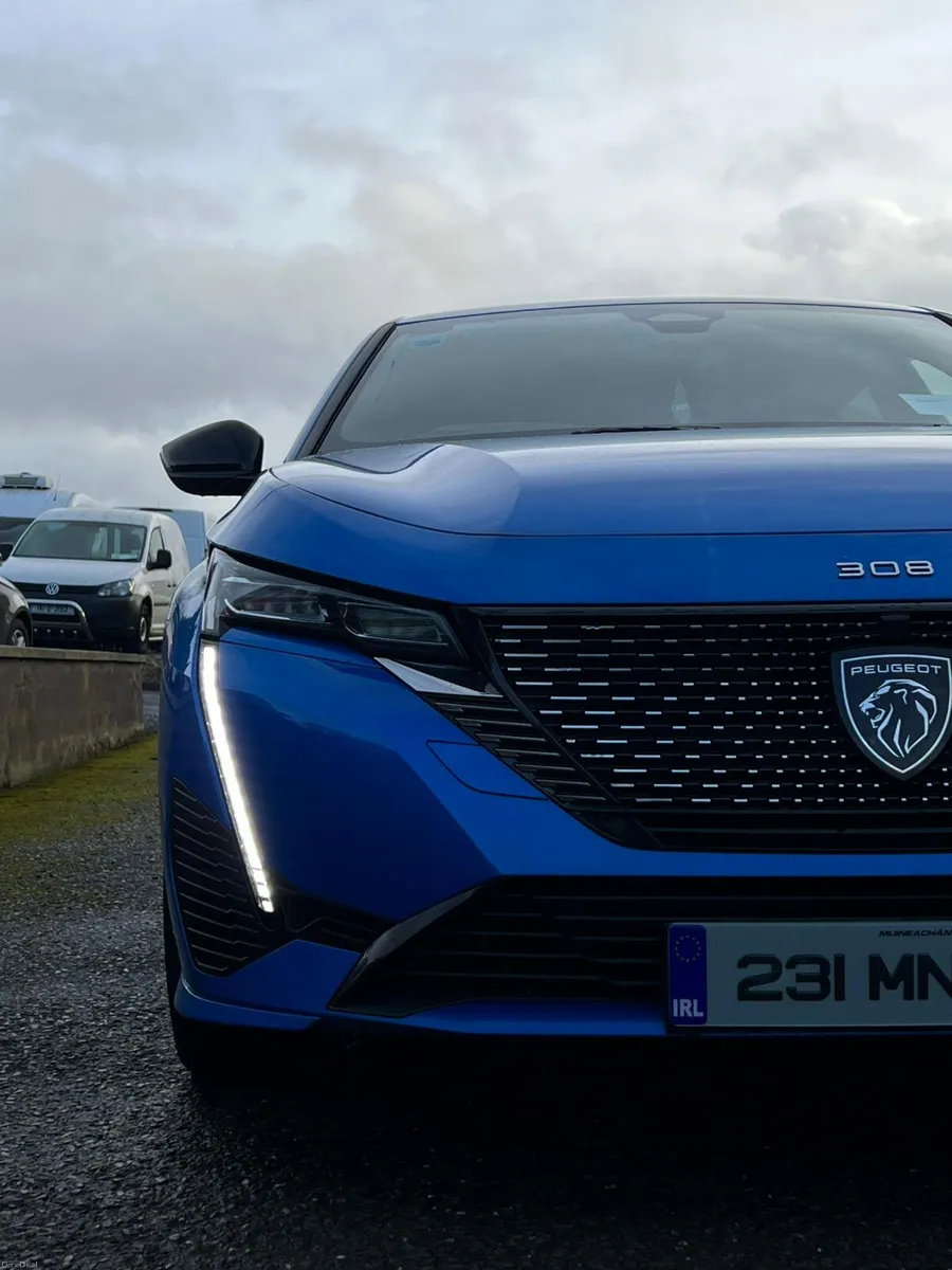 Peugeot 308 2023 Gt Auto 130 bhp - Image 4