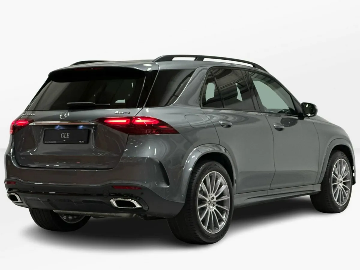 Mercedes-Benz GLE GLE400 e 4Matic AMG Exterior Lin - Image 3