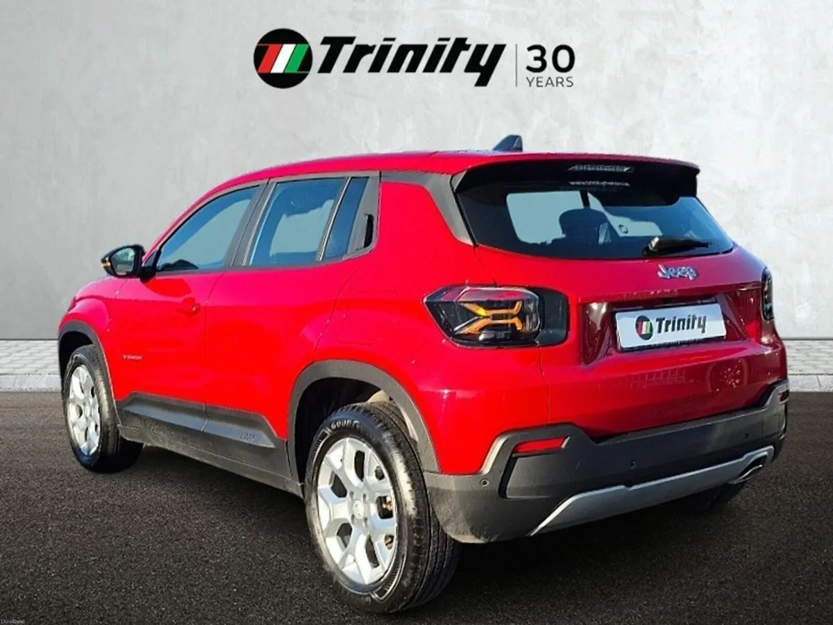 Jeep Avenger ** ALTITUDE **1.2 100HP ** TRINITY MO - Image 3