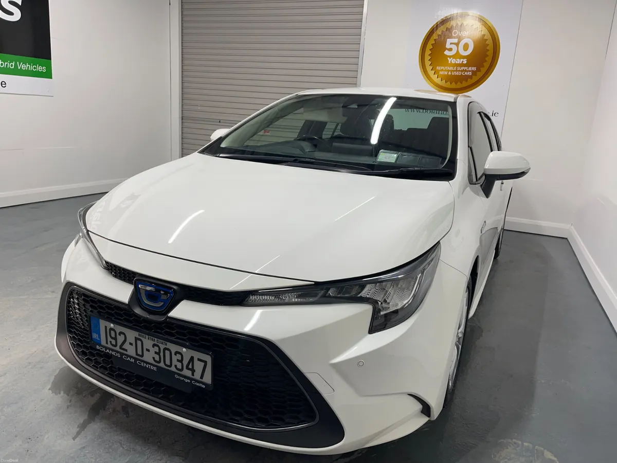 192 Toyota Corolla Hybrid 1.8 Automatic 4dr Model - Image 4