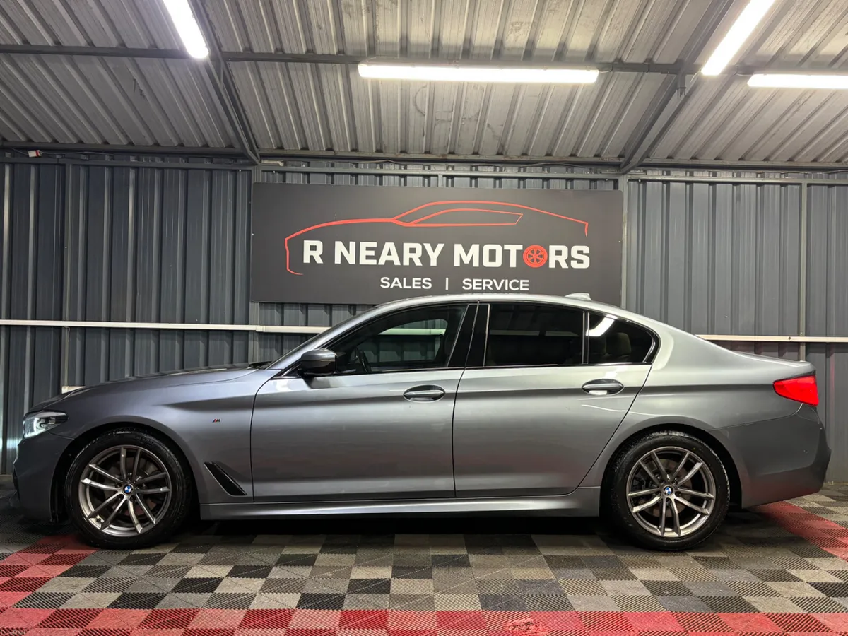 2019 BMW 5-Series 520d M-Sport Automatic - Image 3