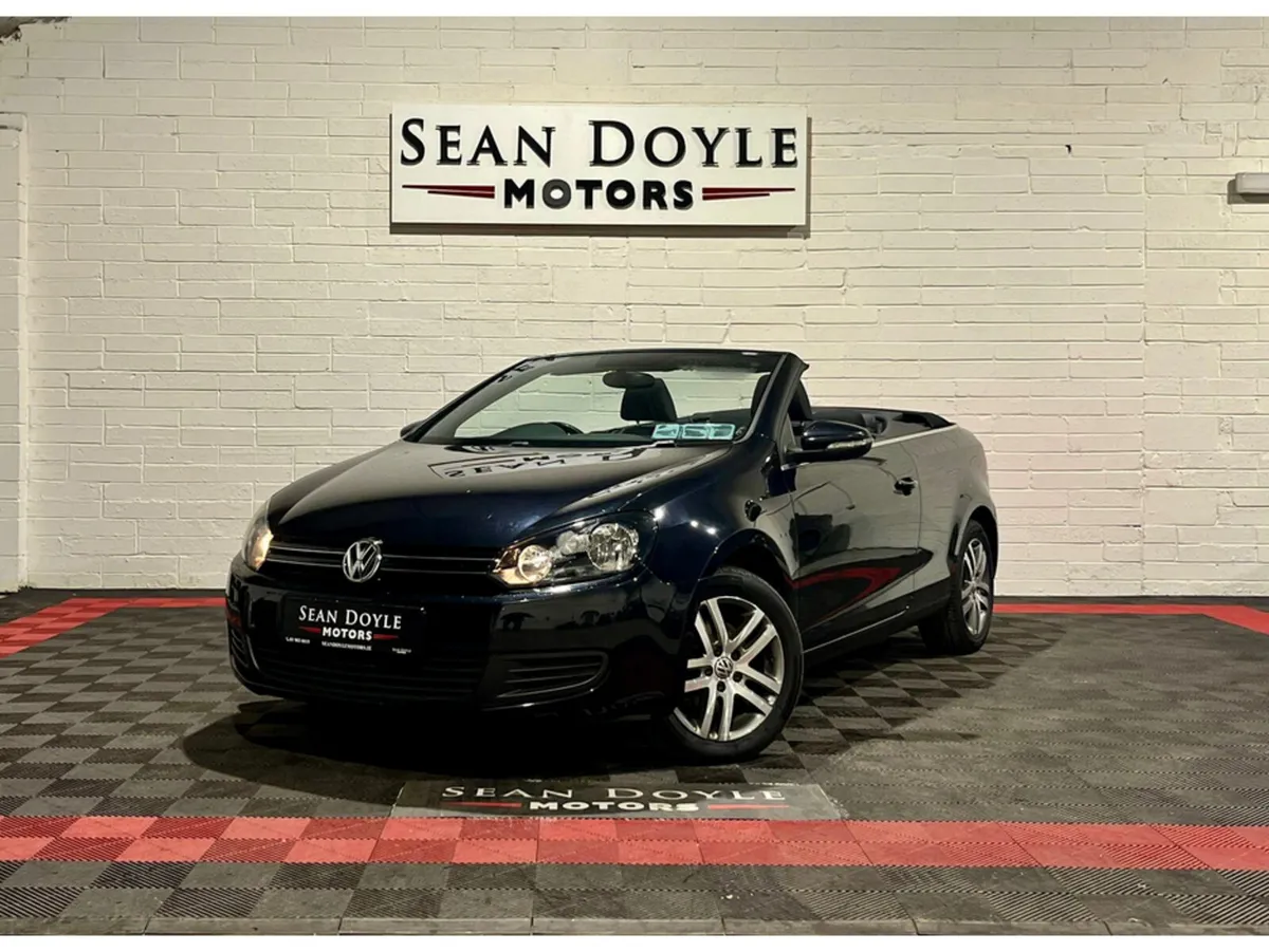 Volkswagen Golf 2013 Cabriolet 1.2 Manual - Image 4