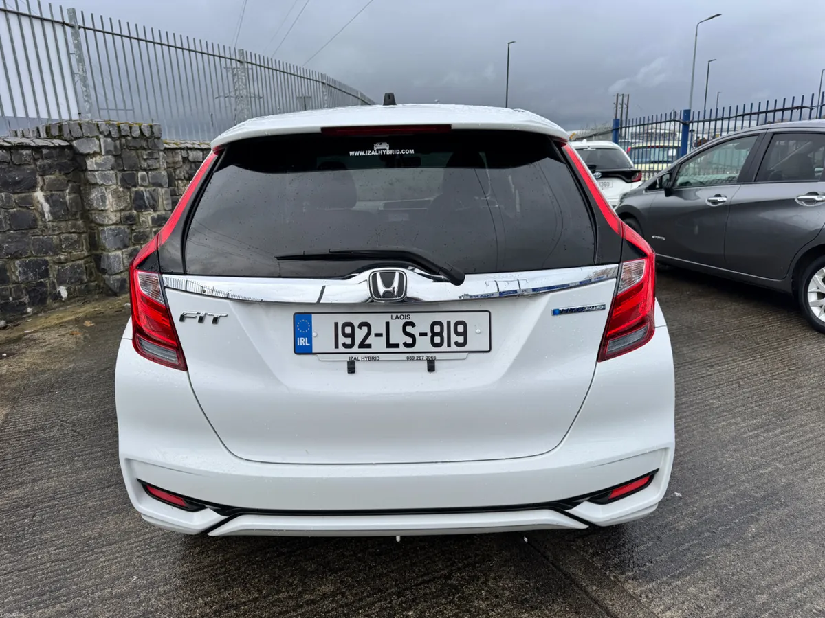 ♻️ 2019 Honda Fit / Jazz 1.5 Hybrid – Automatic - Image 4