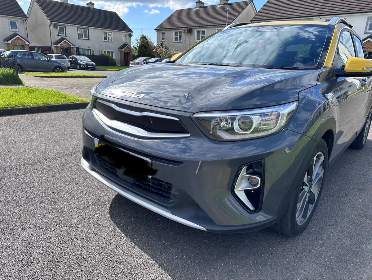 Kia stonic new model Quantum 1.0 petrol 2023 - Image 1