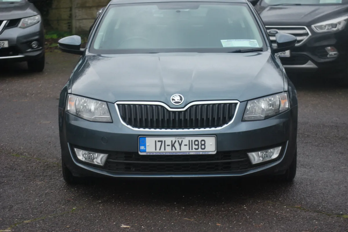 Skoda Octavia 2017 Ambition 1.6 TDI - Image 2